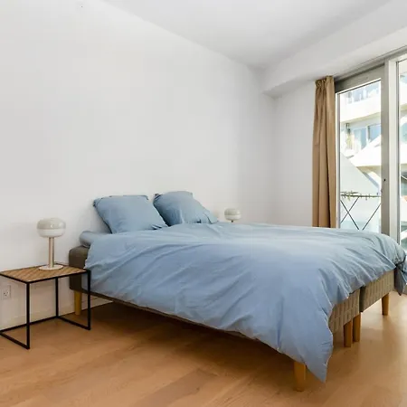 Appartement Lys 3 Vaerelses Med 26 M2 Sydvendt Altan