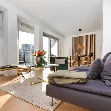 Apartment Lys 3 Vaerelses Med 26 M2 Sydvendt Altan
