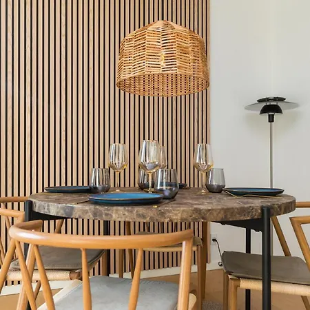 Lys 3 Vaerelses Med 26 M2 Sydvendt Altan Apartment Aarhus